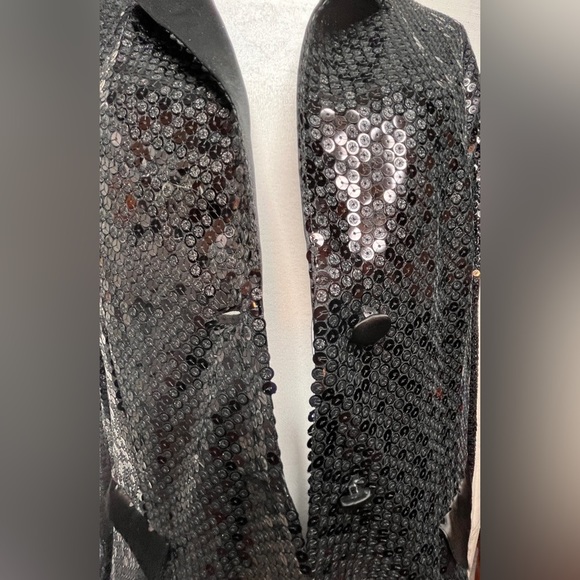 Lisa Rinna button front sequin black jacket, previously loved - Picture 10 of 12